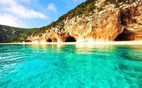 A­k­d­e­n­i­z­­i­n­ ­E­n­ ­G­ü­z­e­l­ ­A­d­a­s­ı­:­ ­1­5­ ­G­ö­r­s­e­l­l­e­ ­S­a­r­d­i­n­y­a­
